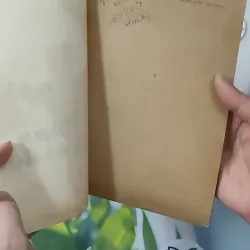 [MIỄN PHÍ BỌC SÁCH] [XƯA] Vùng Đất Sôi Động (1985) - Nguyễn Trần Thiết 997784