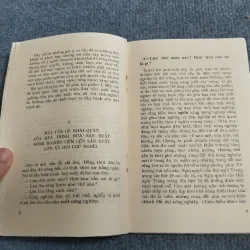 RA SỨC PHẤN ĐẤU CHO MỘT NỀN NÔNG NGHIỆP LỚN XÃ HỘI CHỦ NGHĨA - PHẠM VĂN ĐỒNG 688808