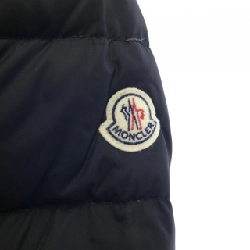 Áo khoác lông vũ MONCLER 638920
