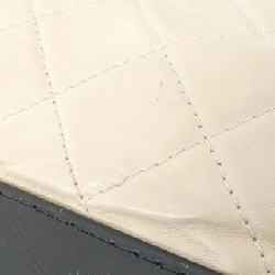 Túi xách vai Gabrielle của Chanel 93824 613314