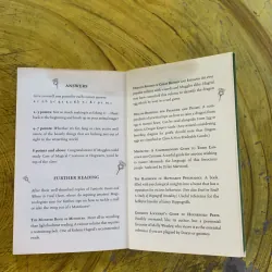 FANTASTIC BEASTS AND WHERE TO FIND THEM NEWT SCAMANDER - J.K. ROWLING 1030245