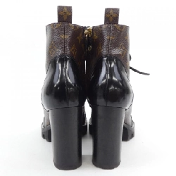 Giày bốt dòng Star Trail của Louis Vuitton 658387