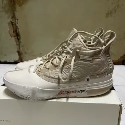 Giày bóng rổ chính hãng Joker 1, size 10.5UK, mới 97% như hình 1004678
