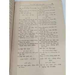 Tì ni sa di oai nghi kỉnh sách 599349