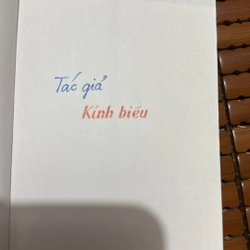 Một con người tập truyện ký - Hữu Ước 479514