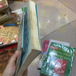 Từ cô bé đến cô nàng 736372