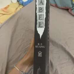 Babel của R F Kuang sách đọc  1 lần tình trạng khoảng 90% 937366