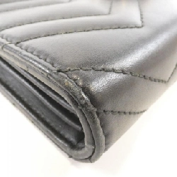 Túi đeo vai GG Marmont 474575 DTD1T của Gucci 609745