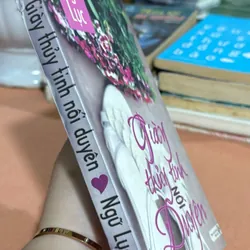 Giày thuỷ tinh nối duyên 🌊 693422