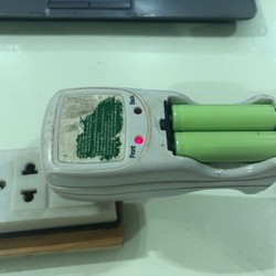 Sạc pin tiểu AA (Hà Lan) 163068