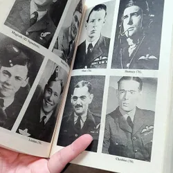 Pan Military Classics Series - Bomber Command (Max Hastings) (preloved book) 722872