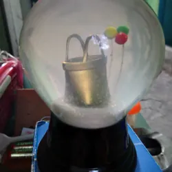 Quả cầu tuyết  1029283