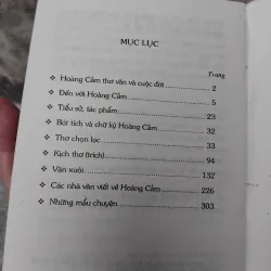 Hoàng Cầm thơ văn và cuộc đời của Hoài Việt  1025184
