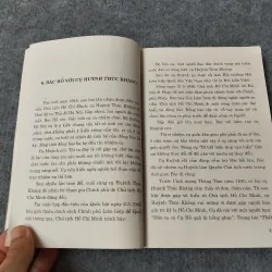 117 CHUYỆN KỂ VỀ TẤM GƯƠNG ĐẠO ĐỨC HỒ CHÍ MINH 700974