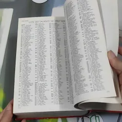 [MIỄN PHÍ BỌC SÁCH] Le Petit Larousse Illustré 2001 990523