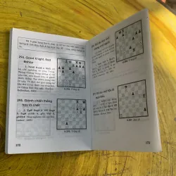 COMBO CỜ VUA CHO NGƯỜI MỚI BẮT ĐẦU & SỔ TAY CỜ VUA 300 Ý TƯỞNG VÀ VỊ THẾ QUAN TRỌNG  790836