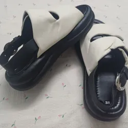 DÉP SANDAL QUAI HẬU 2 QUAI DÁN PHONG CÁCH - SIZE 38 745590