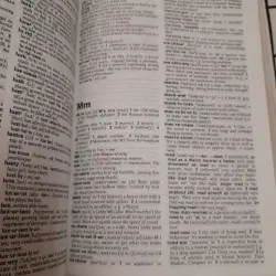 Oxford Student's Dictionary. 2nd by A.S. Hornby & Christina. 13 impressed 2000. OUP  594638