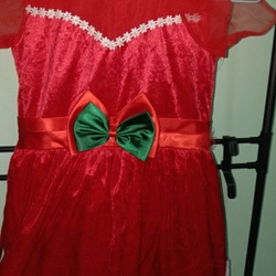 Đầm bé 5 tuổi  509569