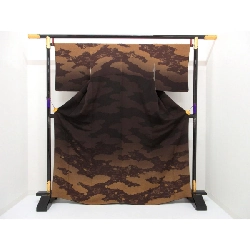 Kimono thăm viếng Chirimén với họa tiết vàng Yuzen và thêu - Hàng hiệu Authentic