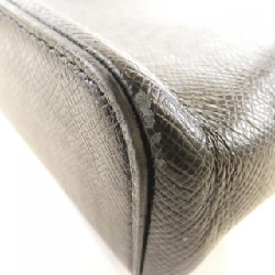 Túi đeo chéo Louis Vuitton Taiga Anton PM M34408 - Hàng hiệu Chính hãng 764810