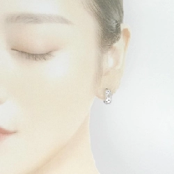 K18WG Bông tai sao - Hàng hiệu Authentic 871945