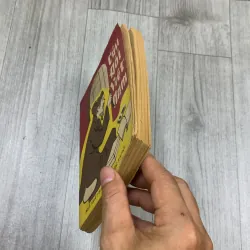 Câu đối việt nam - phong châu. 10a1 1025691