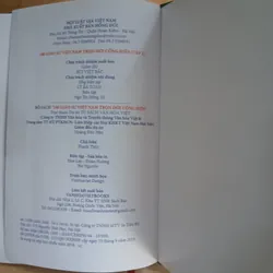 100 Giáo Sư Việt Nam Trọn Đời Cống Hiến (Tập 2) 723305