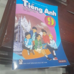 3 cuốn Tiếng Anh 9 xuất bản năm 2023. 292381