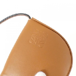 Túi đeo gót Loewe Mini 109 54 T15 ví tiền 621374