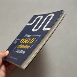 Đi tìm triết lý giáo dục Việt Nam - Nguyễn Quốc Vương (t01) 750352