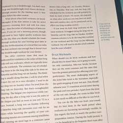 Sách học bơi chuyên sâu (tiếng Anh): THE TRIATHLETE'S TRAINING BIBLE (Khổ lớn, dày nặng) 476880