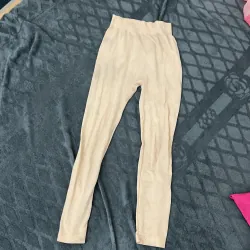 Quần jean, quần giữ nhiệt, chân váy... 1025352