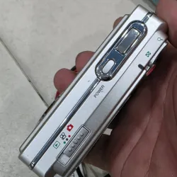 Máy ảnh compact Olympus Fe150 màu sám bạc (dùng tốt) 701140