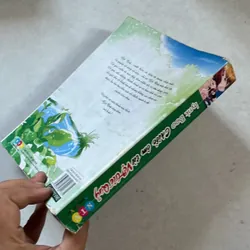 Chiếc ôm từ vệt gió quỷ 573311