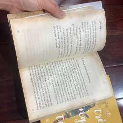 HUYỀN CHIP - combo 2 quyen : xách ba lô lên và đi . Tuổi trẻ không hối tiếc  1025885