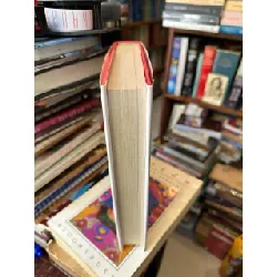 Handling Edna: The Unauthorised Biography 597216