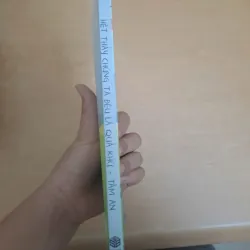 Hết thảy chúng ta đều là quá khứ 936988