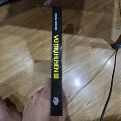 Vũ trụ huyền bí Giá 65k 611784