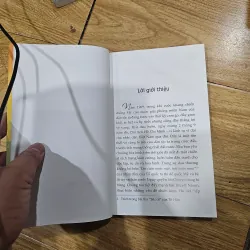 Nước Lào trong tôi
45k (bìa 89k) 1008494