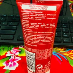 Kem dưỡng da tay Garnier 100ml hàng Pháp 457920