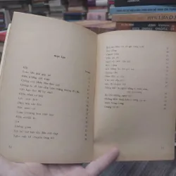 Sách: Hoa Trắng - Tác giả: Thuý Bắc (A3) 599290