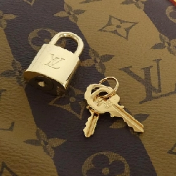 Túi du lịch Louis Vuitton Monogram Stripe (LV Squared) Keepall Bandoulière 2022SS 50cm M45967 614228