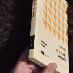 Nhập môn lý thuyết văn học 972529