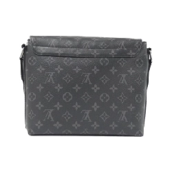 Túi đeo vai Louis Vuitton Monogram Eclipse District PM M45272 612683