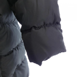 Áo khoác lông vũ PRADA logo hình tam giác 290364 R212 1060 - Hàng hiệu Authentic 814885