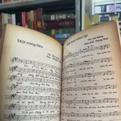 THỜI VĂN: TUYỂN TẬP SÁNG TÁC VĂN HỌC & TRI THỨC THI SĨ BÙI GIÁNG 937152