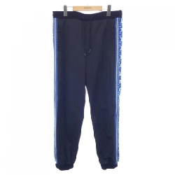 Quần jogger nylon sọc Fair Isle LV của Louis Vuitton HOY22WZED - Hàng hiệu Chính hãng