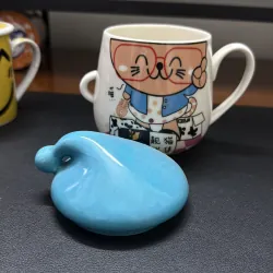 Bộ 2 ly sứ hình mèo và mặt cười 957687