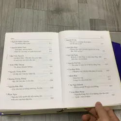 Nghiên cứu lý luận phê bình văn học nghệ an thế kỷ xx. 10b2 1026328